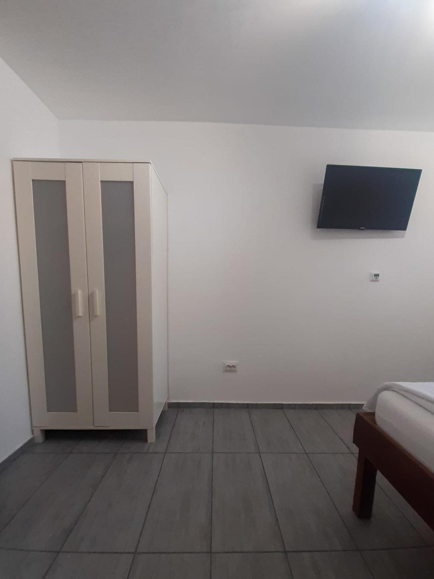 Vila Dionysos Brasov Ghimbav ภายนอก รูปภาพ